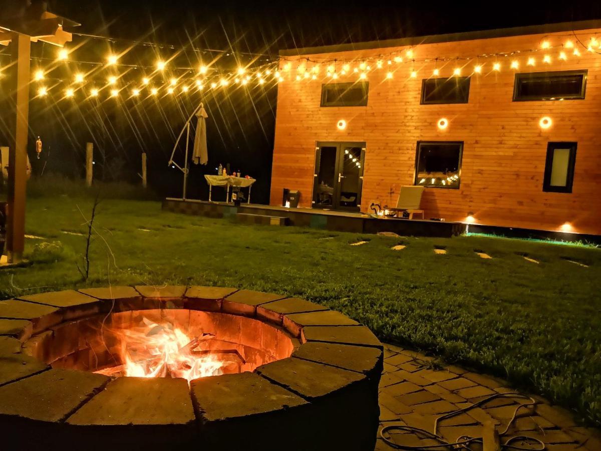 Hotel Tiny House - Baia de Fier Exterior foto